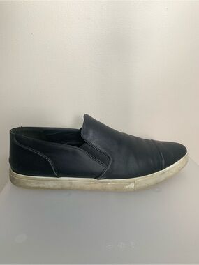 Vince Slip On Shoe Pointed Toe Leather Black White 39.5